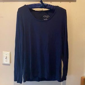 Navy blue top